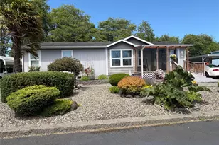 51 Meander Way, Aberdeen, WA 98520 - Photo 1