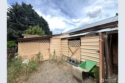 111 S 1st Street, Thorp, WA 98946 - Photo 30