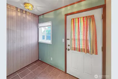 111 S 1st Street, Thorp, WA 98946 - Photo 2
