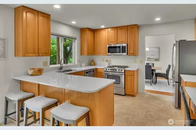 7619 NE 125th Street, Kirkland, WA 98034 - Photo 8