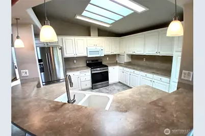 9024 60th Avenue E #104, Puyallup, WA 98371 - Photo 6