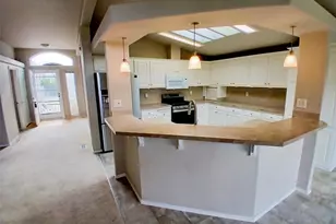 9024 60th Ave E, Puyallup, WA 98371 - Photo 8