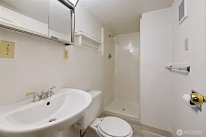1010 N Union Avenue, Tacoma, WA 98406 - Photo 10