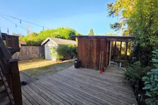5330 9th Ave NE, Seattle, WA 98105 - Photo 6