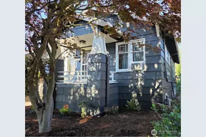 5330 9th Avenue NE, Seattle, WA 98105 - Photo 1