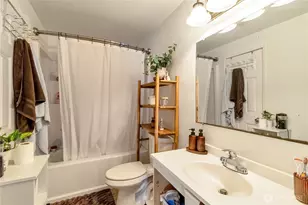 11087 N Skagit St, Burlington, WA 98233 - Photo 8