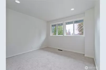 210 141st Avenue NE, Bellevue, WA 98007 - Photo 22