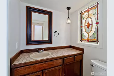 210 141st Avenue NE, Bellevue, WA 98007 - Photo 16