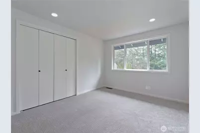 210 141st Avenue NE, Bellevue, WA 98007 - Photo 20