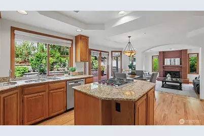 6163 93rd Avenue SE, Mercer Island, WA 98040 - Photo 12