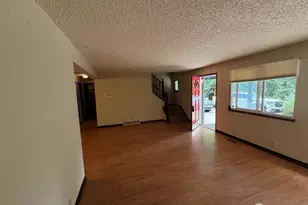 24404 SE Mirrormont Blvd, Issaquah, WA 98027 - Photo 6