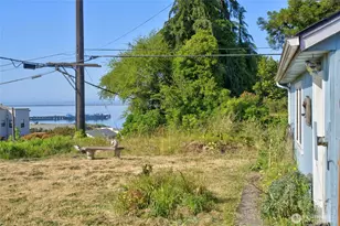 237 W 3rd St, Port Angeles, WA 98362 - Photo 40