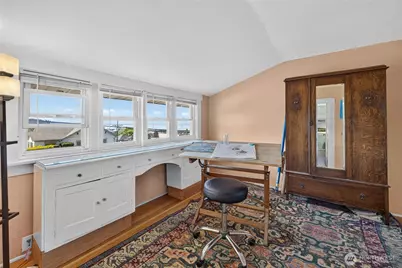 237 W Third Street, Port Angeles, WA 98362 - Photo 24