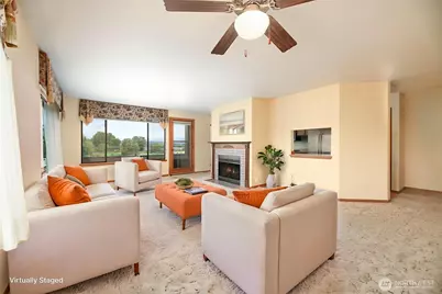 101 Pine Avenue #306, Snohomish, WA 98290 - Photo 4