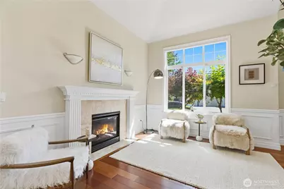16105 Northup Way, Bellevue, WA 98008 - Photo 4