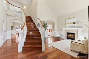 16105 Northup Way, Bellevue, WA 98008 - Photo 2