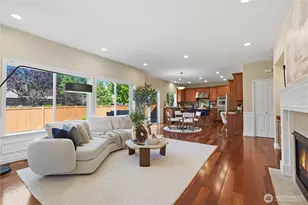 16105 Northup Way, Bellevue, WA 98008 - Photo 16