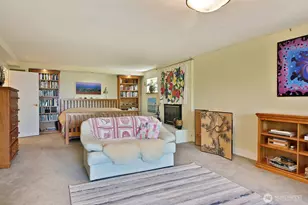 8216 Whidbey Dr, Clinton, WA 98236 - Photo 26