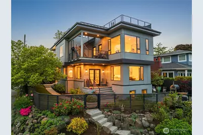 3303 37th Avenue W, Seattle, WA 98199 - Photo 1