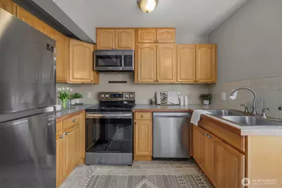10 E Casino Road #4, Everett, WA 98208 - Photo 8