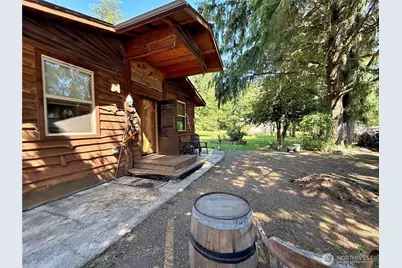 111 1st Street, Morton, WA 98356 - Photo 1