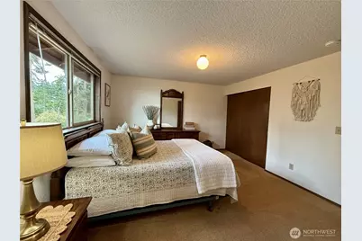 745 SW 13th Avenue, Oak Harbor, WA 98277 - Photo 18