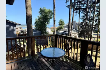 745 SW 13th Avenue, Oak Harbor, WA 98277 - Photo 36
