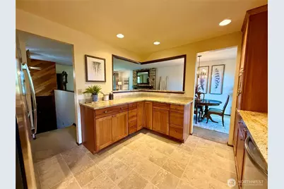 745 SW 13th Avenue, Oak Harbor, WA 98277 - Photo 14