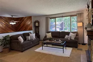 745 SW 13th Ave, Oak Harbor, WA 98277 - Photo 4