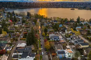 2340 N 64th St, Seattle, WA 98103 - Photo 14