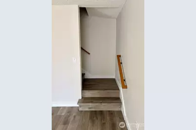 911 30th Street NE, Auburn, WA 98002 - Photo 6