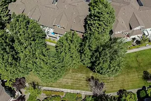 12208 NE 24th St, Bellevue, WA 98005 - Photo 26