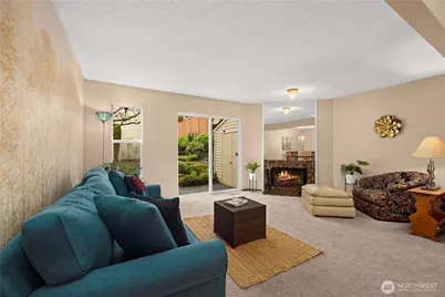 12024 101st Avenue NE #E2, Kirkland, WA 98034 - Photo 4