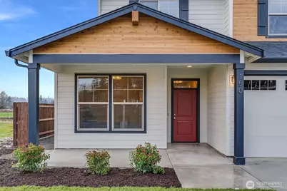 225 E 24th Avenue, La Center, WA 98629 - Photo 2