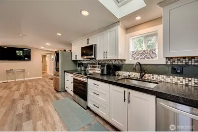 39100 NW Pacific Highway NW #36, Woodland, WA 98674 - Photo 6