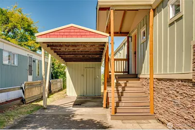 39100 NW Pacific Highway NW #36, Woodland, WA 98674 - Photo 10