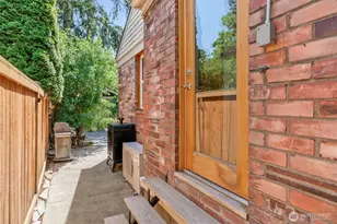 1705 N 82nd St, Seattle, WA 98103 - Photo 30