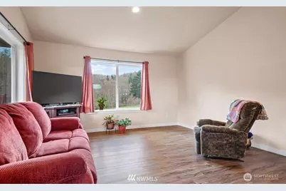 189 Trout Lakes, Castle Rock, WA 98611 - Photo 10