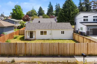 8823 S Yakima Avenue, Tacoma, WA 98444 - Photo 1