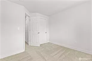 8823 S Yakima Ave, Tacoma, WA 98444 - Photo 30