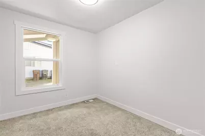 8823 S Yakima Avenue, Tacoma, WA 98444 - Photo 18