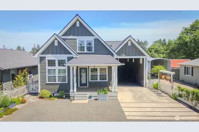 5010 L Place, Seaview, WA 98644 - Photo 1