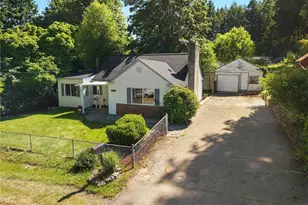 924 Tobin Ave, Shelton, WA 98584 - Photo 2