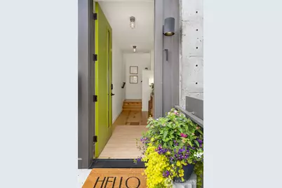 203 Madrona Way NE #F-1, Bainbridge Island, WA 98110 - Photo 2
