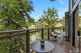 203 Madrona Way NE, Bainbridge Island, WA 98110 - Photo 10