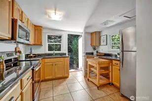 13753 Stone Ave N, Seattle, WA 98133 - Photo 14
