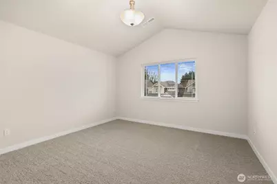 9002 Wyatt Court SE, Tumwater, WA 98501 - Photo 18