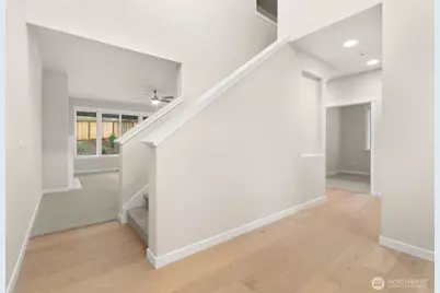 9002 Wyatt Court SE, Tumwater, WA 98501 - Photo 4