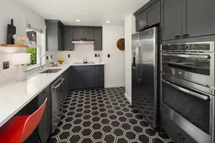 3124 W Raye St, Seattle, WA 98199 - Photo 14