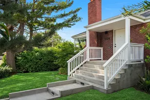 3124 W Raye St, Seattle, WA 98199 - Photo 2